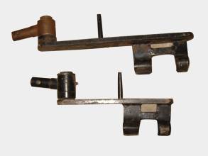 礦用索道可摘掛抱索器的特點 礦用索道可摘掛抱索器的特點